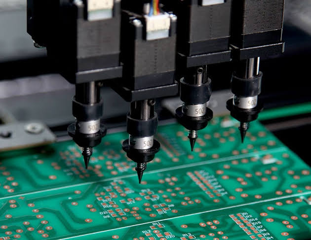 image of product دستگاه مونتاژ بردهای SMD